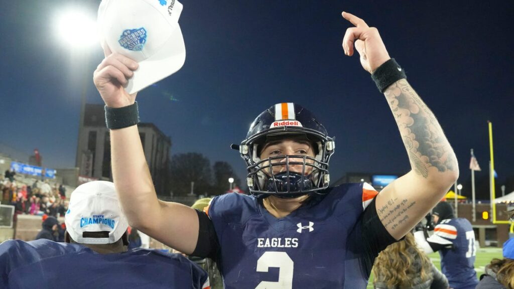 5-Star QB from Georgia Football Expected to Make Commitment The Georgia football 5-star QB is projected to commit